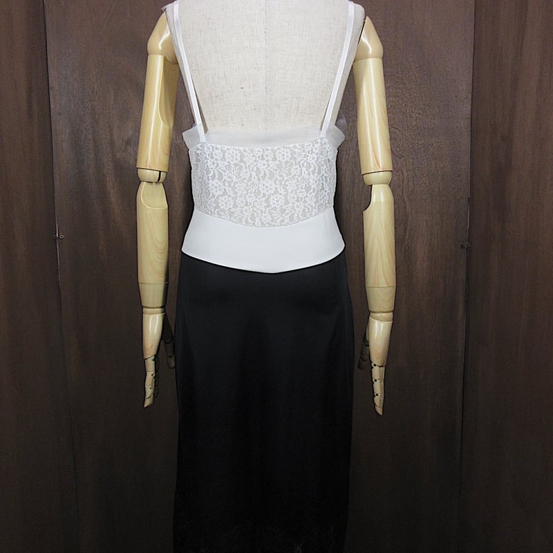 ヴィンテージキャミワンピース USA古着 小花柄 レース 70s ビンテージ~70's○レース刺繍柄キャミソールワンピース白×黒○250622n3