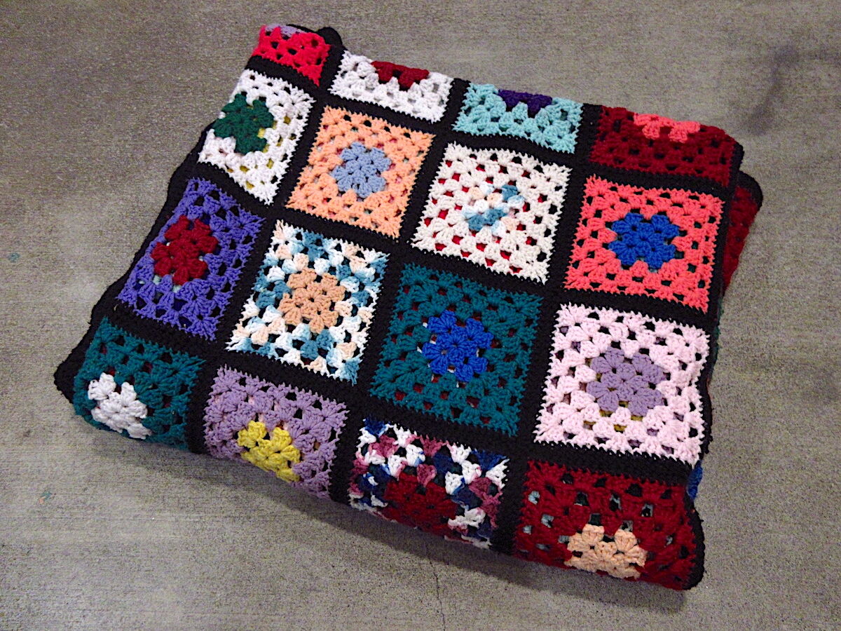 ビンテージ○カラフルかぎ針編みブランケットsize 320×270 ビンテージ○カラフルかぎ針編みブランケットsize 320×270