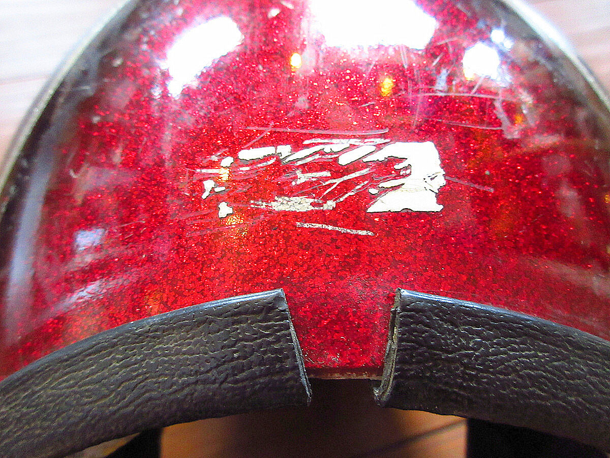 飾りへルメット。。。 fit=scale-down,w=1200