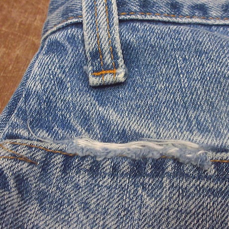 ビンテージ70’s●Levi'sレディースカットオフデニムショーツ実寸W72cm●240914j3-w-sht-w28古着1970sリーバイス