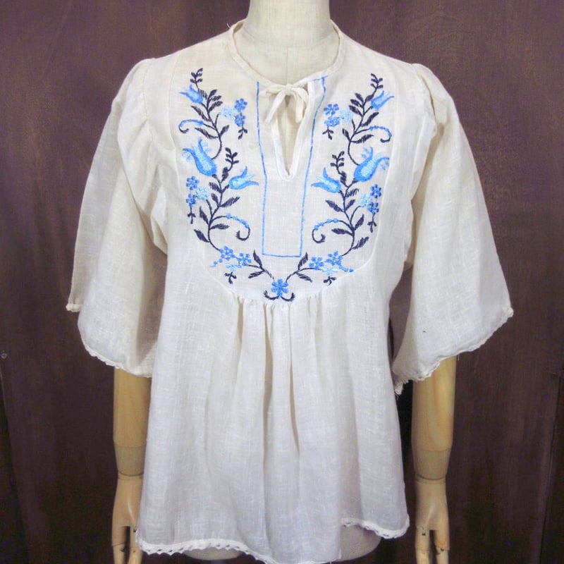 vintage  刺繍チュニック Samansa Mos2（サマンサ モスモス）の「クロス刺繍チュニック