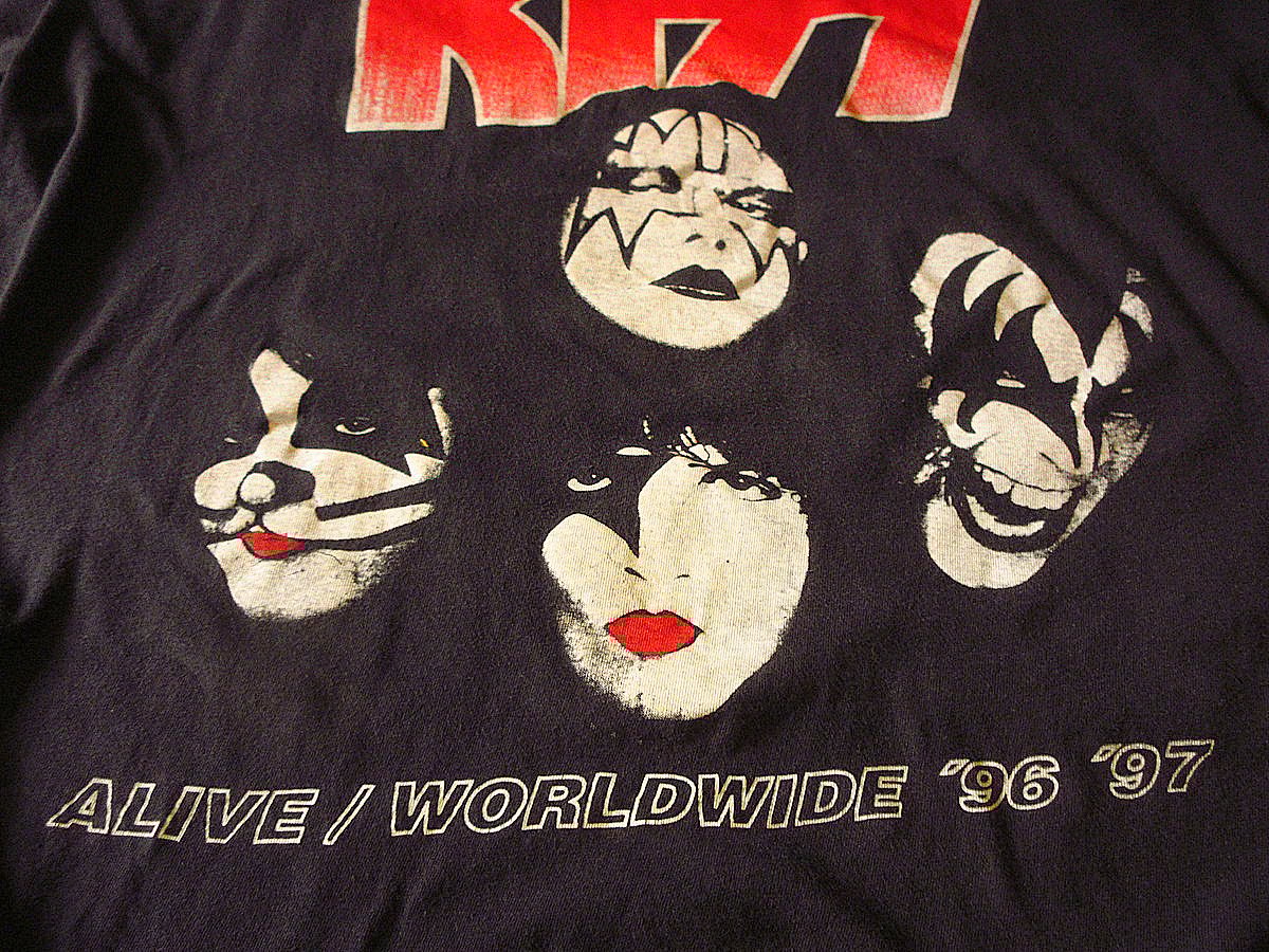 ビンテージ90's○KISS ALIVE/WORLDWIDE '96 '97 ツアーTシャツ黒 ビンテージ90's○KISS ALIVE/WORLDWIDE '96 '97 ツアーTシャツ黒