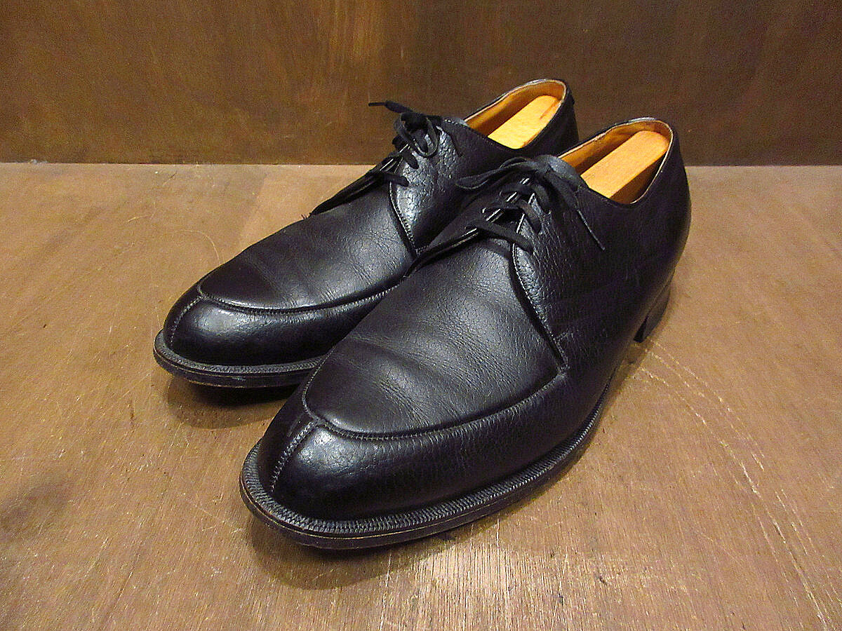 実物 BIG！50's～ Florsheim 店舗看板 アメリカ革靴ブランド 実物 BIG！50's～ Florsheim 店舗看板 アメリカ革靴ブランド