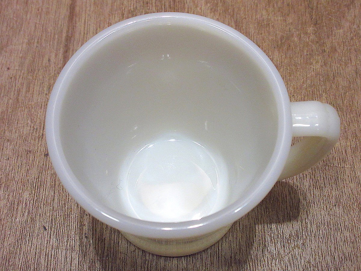 Fire King○アイボリーホワイトDハンドルマグ○240107i5-frk