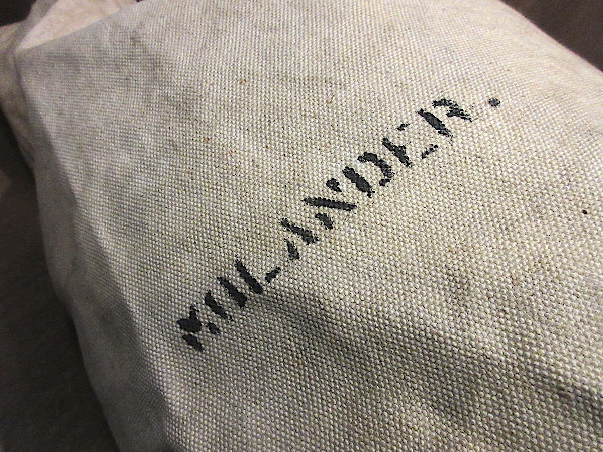 30s40s ビンテージ U.S.NAVY ステンシル入り ダッフルバッグ 30s40s ビンテージ U.S.NAVY ステンシル入り ダッフルバッグ 1944年製