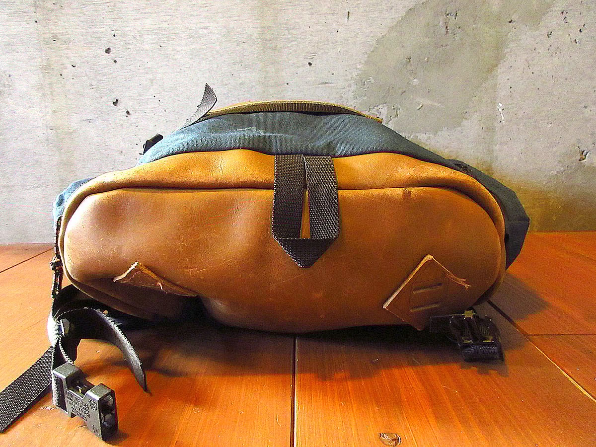 ビンテージ70's80's○JANSPORTボトムレザーナイロンバックバック紺