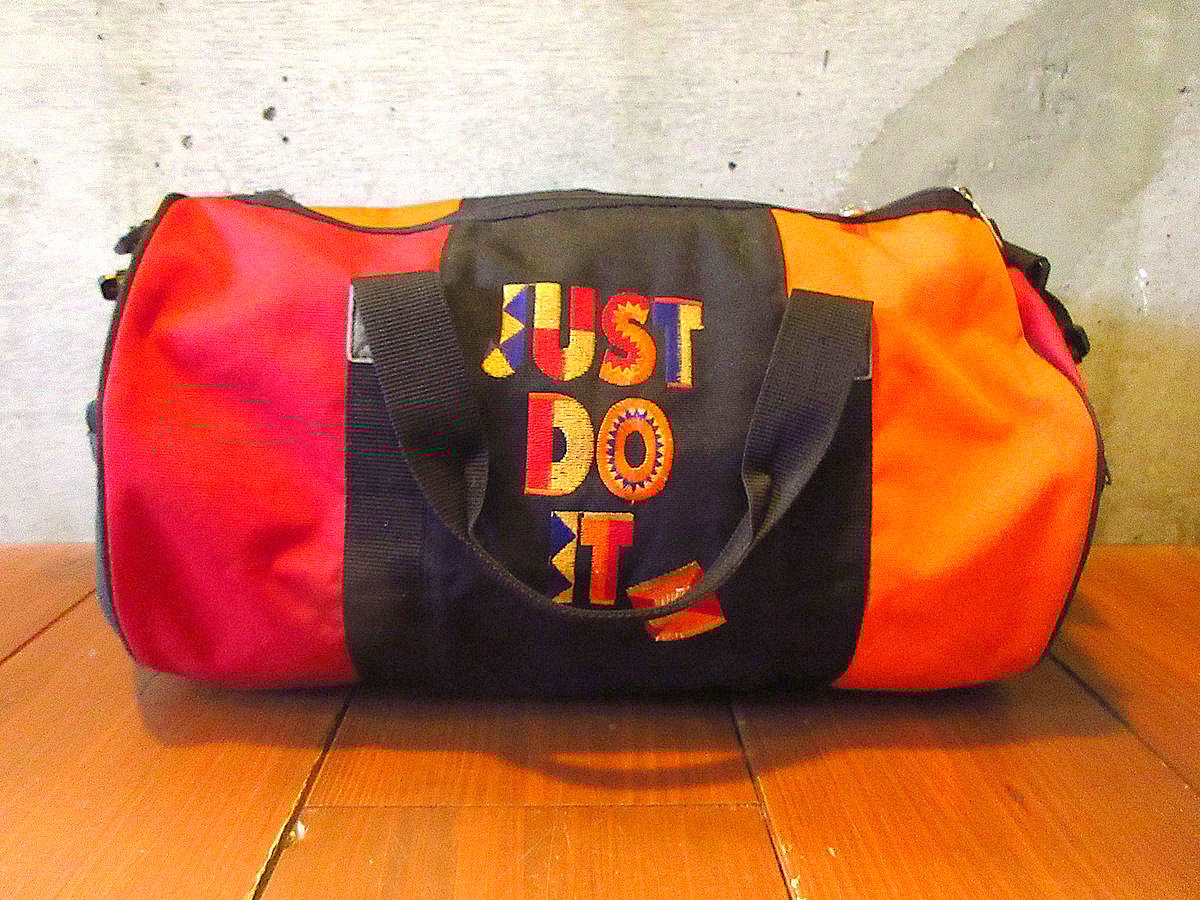 NIKE 90s ボストンバッグ NIKE - ナイキ 90S クロスター製 ボストン バッグ 2WAY