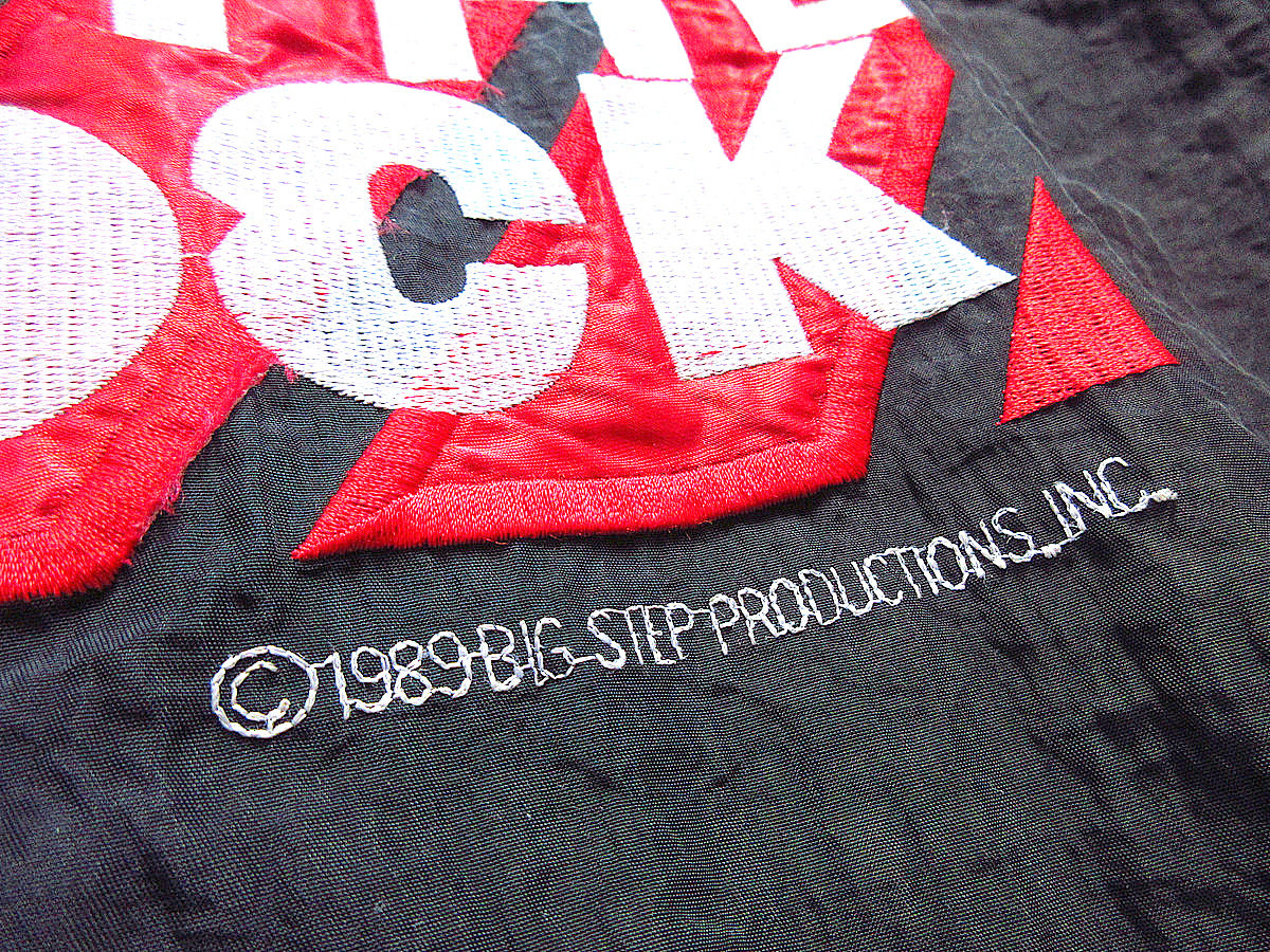 ビンテージ80's○NEW KIDS ON THE BLOCK刺繍入りナイロン