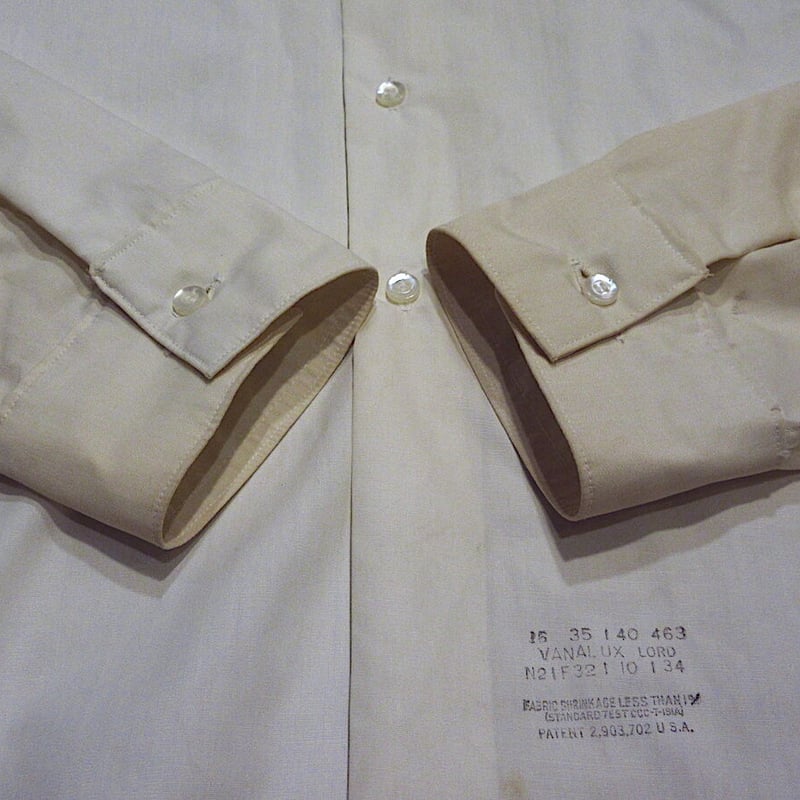 ビンテージ60's○VAN HEUSENドレスシャツ生成りsize 16 35 ビンテージ60's○VAN HEUSENドレスシャツ生成りsize 16 35