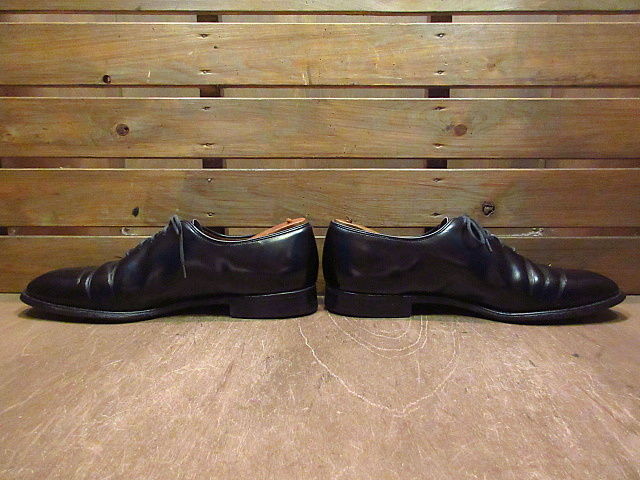 Church’s Custom Grade 内羽根 プレーントゥ レザーシューズ Church's Custom Grade 内羽根 プレーントゥ レザーシューズ