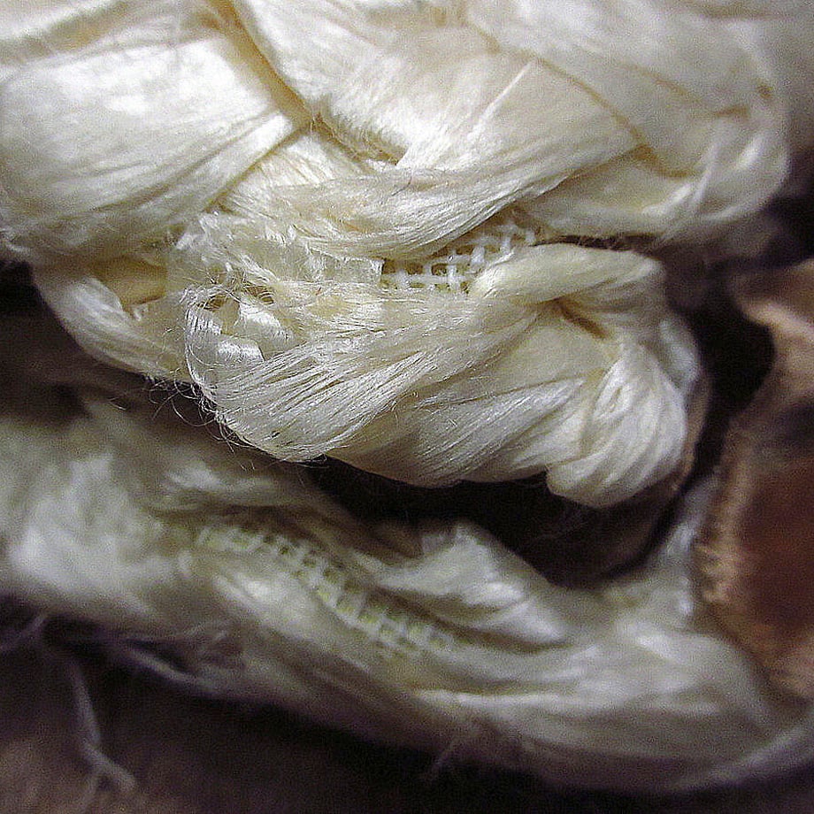 63b92f2110908952842c8827