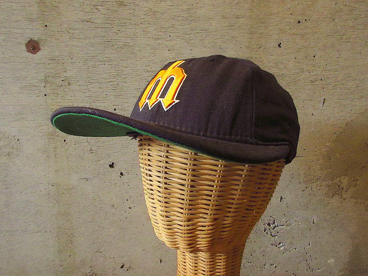 ビンテージ90's○New Era Seattle Moriners刺繍入り6パネルキャップs