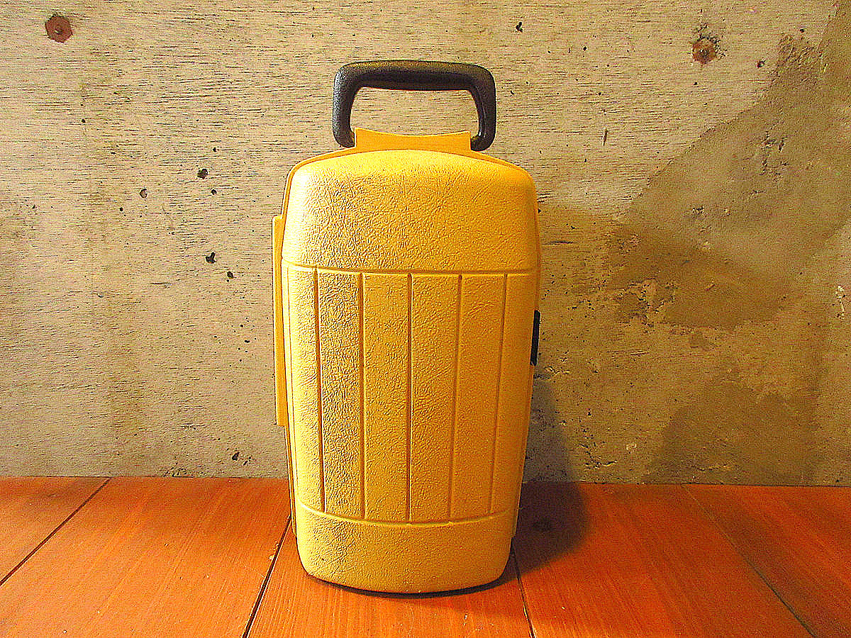ヨシボ~Coleman　クラムシェルケース　200A ビンテージ70's○Coleman 200A用クラムシェルケース黄○241025k7
