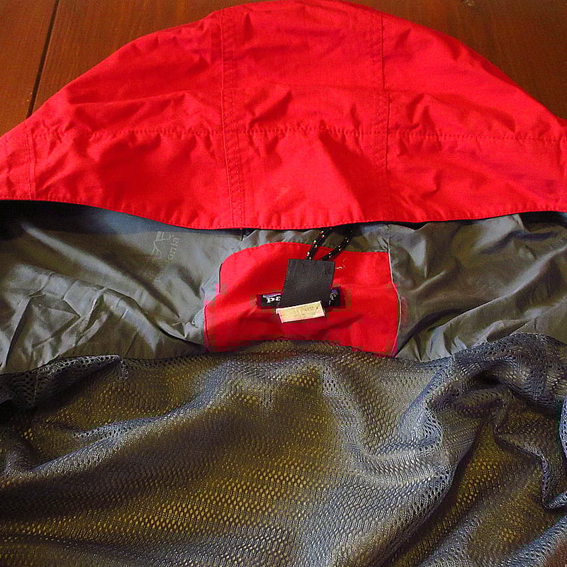 ビンテージ90's○Patagoniaストームジャケット赤size L○240526j2-m-