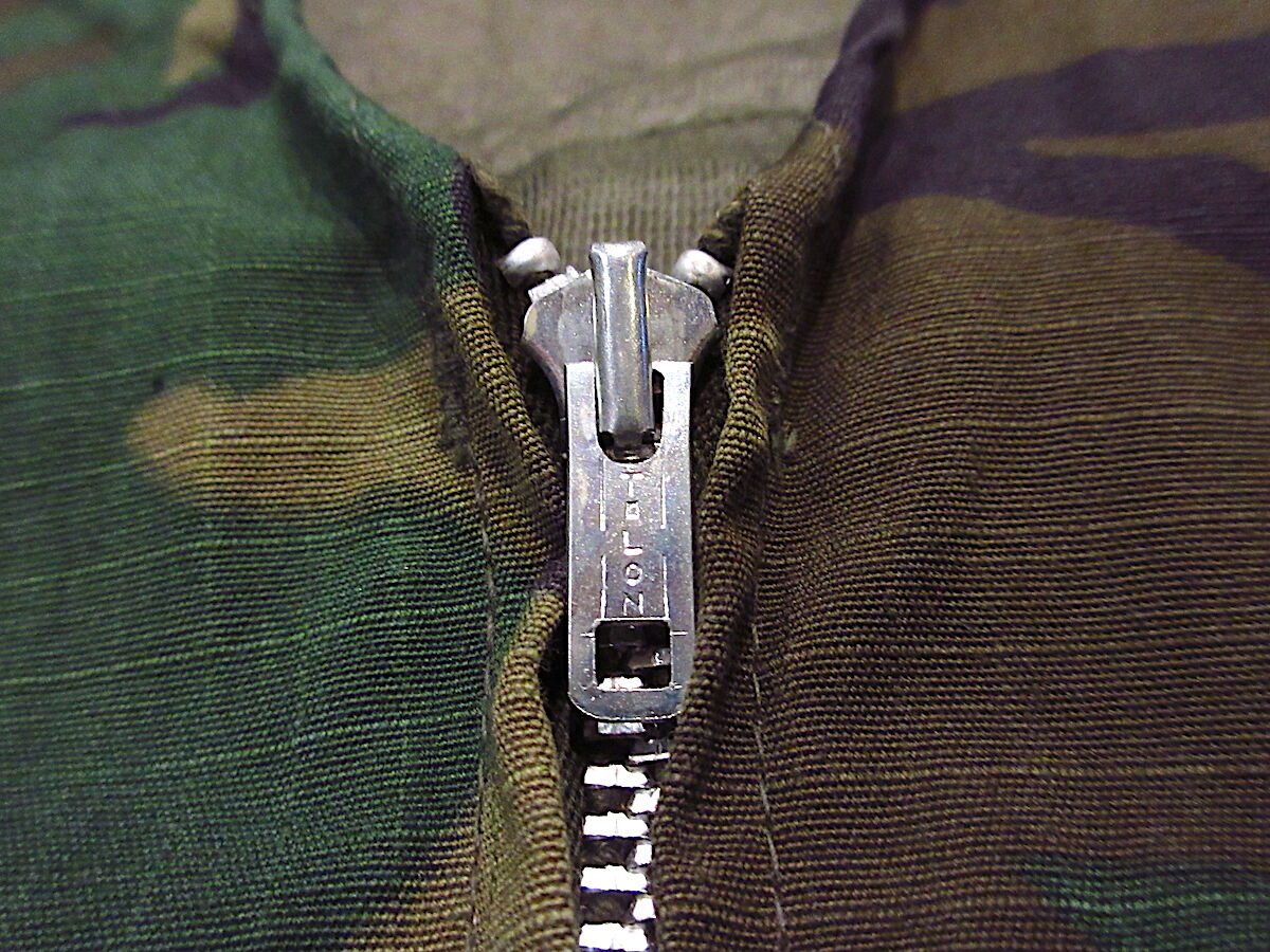 ハンティングベスト 50s 棒タロン カモ柄 ウッドカモ ミリタリー 70's-80's Black Sheep Duck Hunter Camo Hunting Vest L