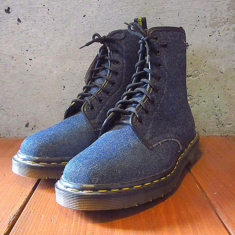 ビンテージ○DEADSTOCK MADE IN ENGLAND Dr.Martens 8ホール