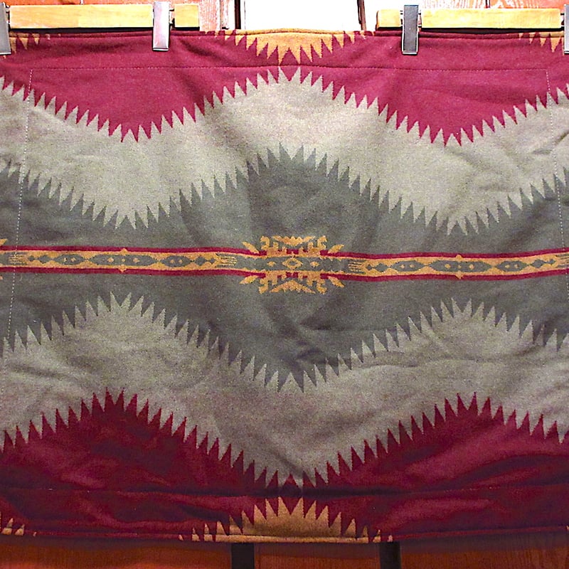 PENDLETON○ネイティブ柄ピローケース○240227c5-fbr ペンドルトン