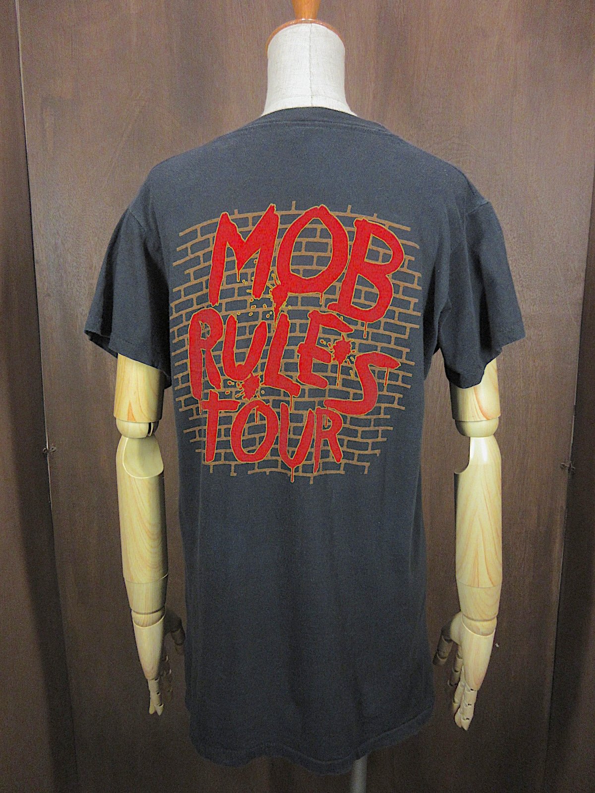 80s BLACK SABBATHワールドツアー Tシャツ L相当 ビンテージ80's○BLACK SABBATHワールドツアーTシャツ黒size L○25062