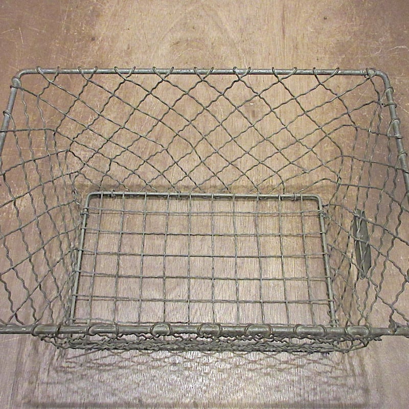 ビンテージ○メタルワイヤーバスケット○251106z6-bxs金属バスケット