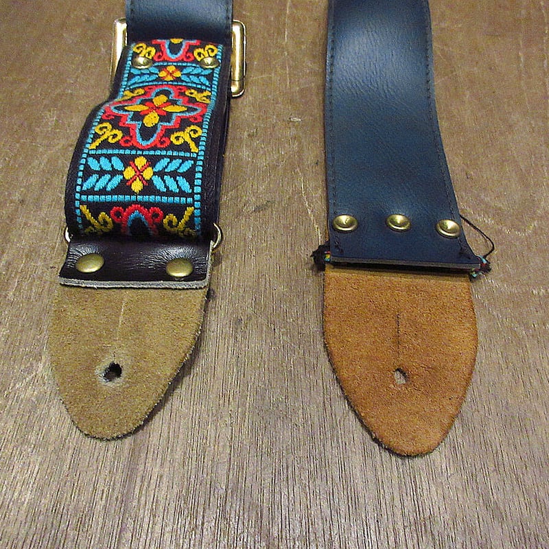 ビンテージ70's○MEMPHISレトロ総柄ギターストラップ○210402n8