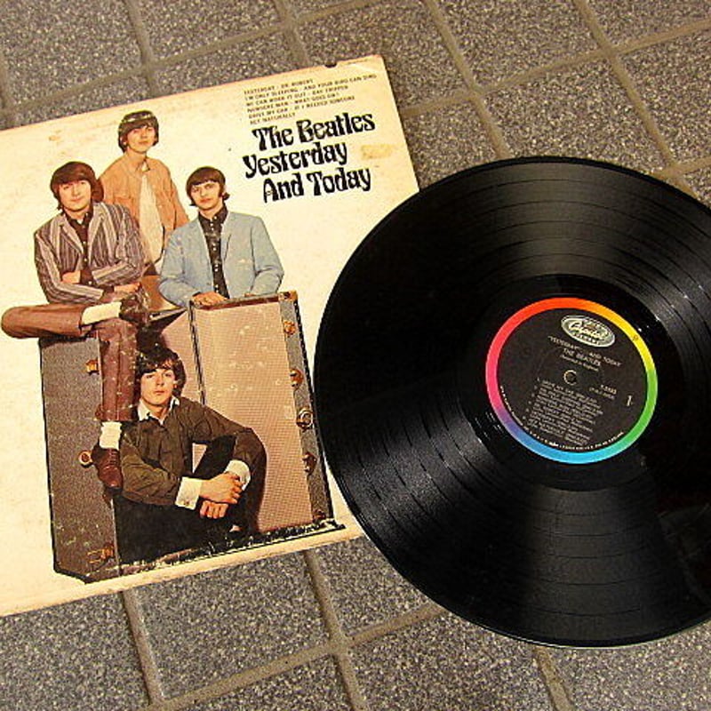 THE BEATLES○Yesterday And Today Capitol Records