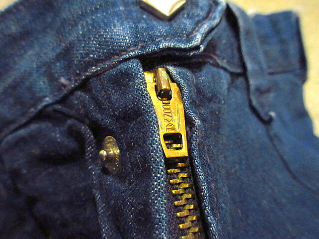 ビンテージ50's○Levi'sショートホーンデニムランチパンツW72cm ビンテージ50's○Levi'sショートホーンデニムランチパンツW72cm