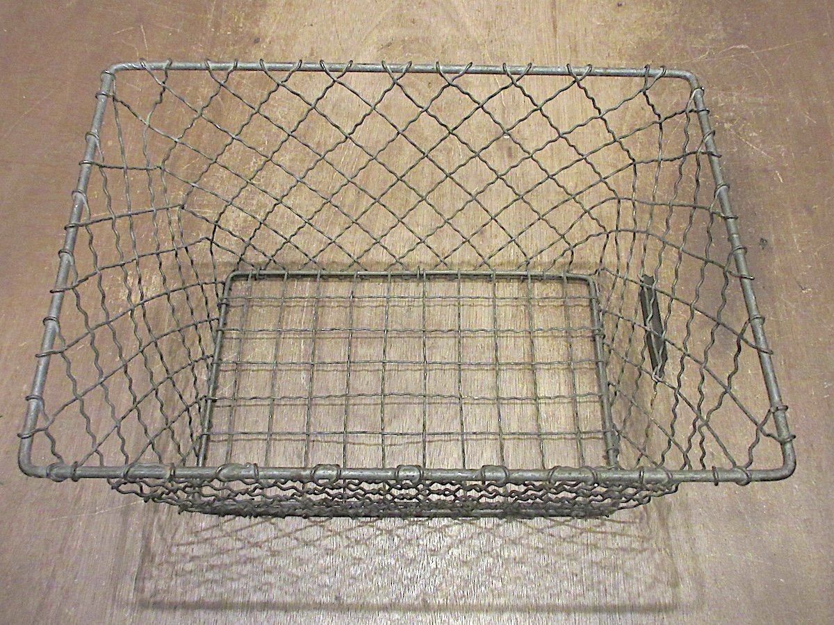 メタルワイヤーバスケット ビンテージ○メタルワイヤーバスケット○251106z7-bxs金属バスケット