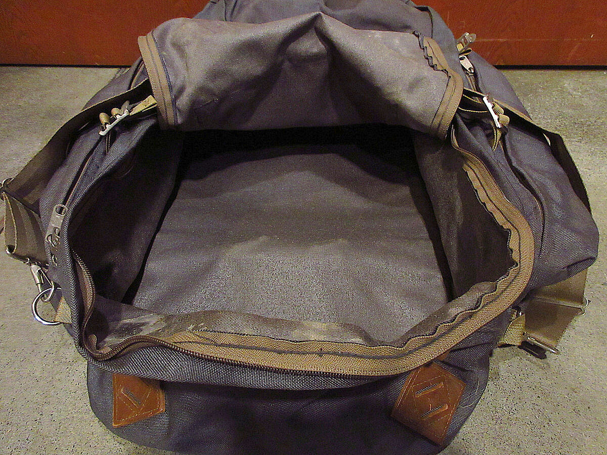 ビンテージ70's○MADE IN U.S.A. JANSPORT ナイロンフレームパック○2