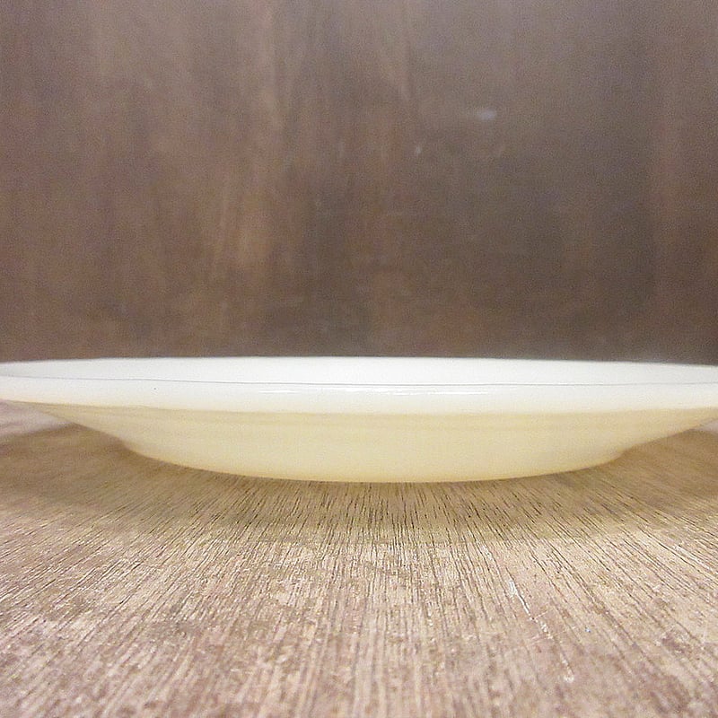 ビンテージ○Fire King 1700ラインディナープレートアイボリー4点