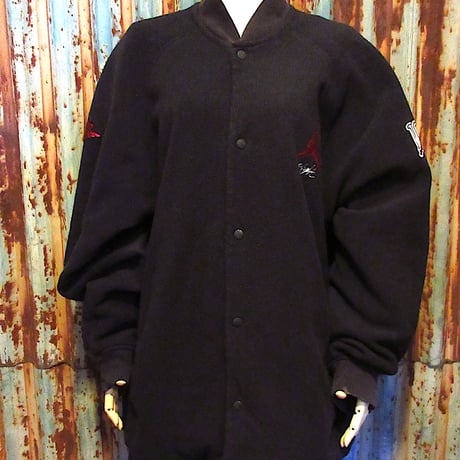 スタジャン | STORES