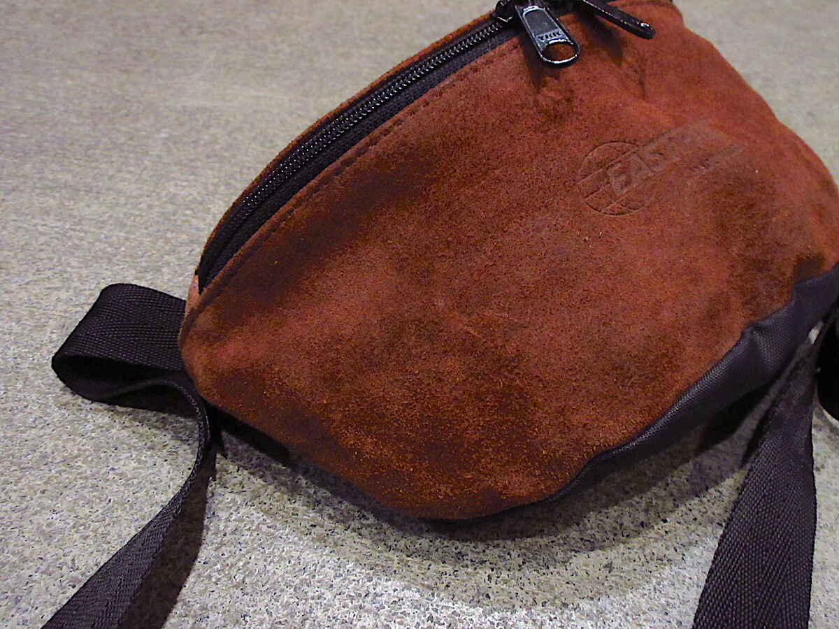 EASTPAK スエード ボディバッグ ファニーパック ブラウン スウェード ビンテージ90's○EASTPAKスウェードファニーパック茶○220714r9
