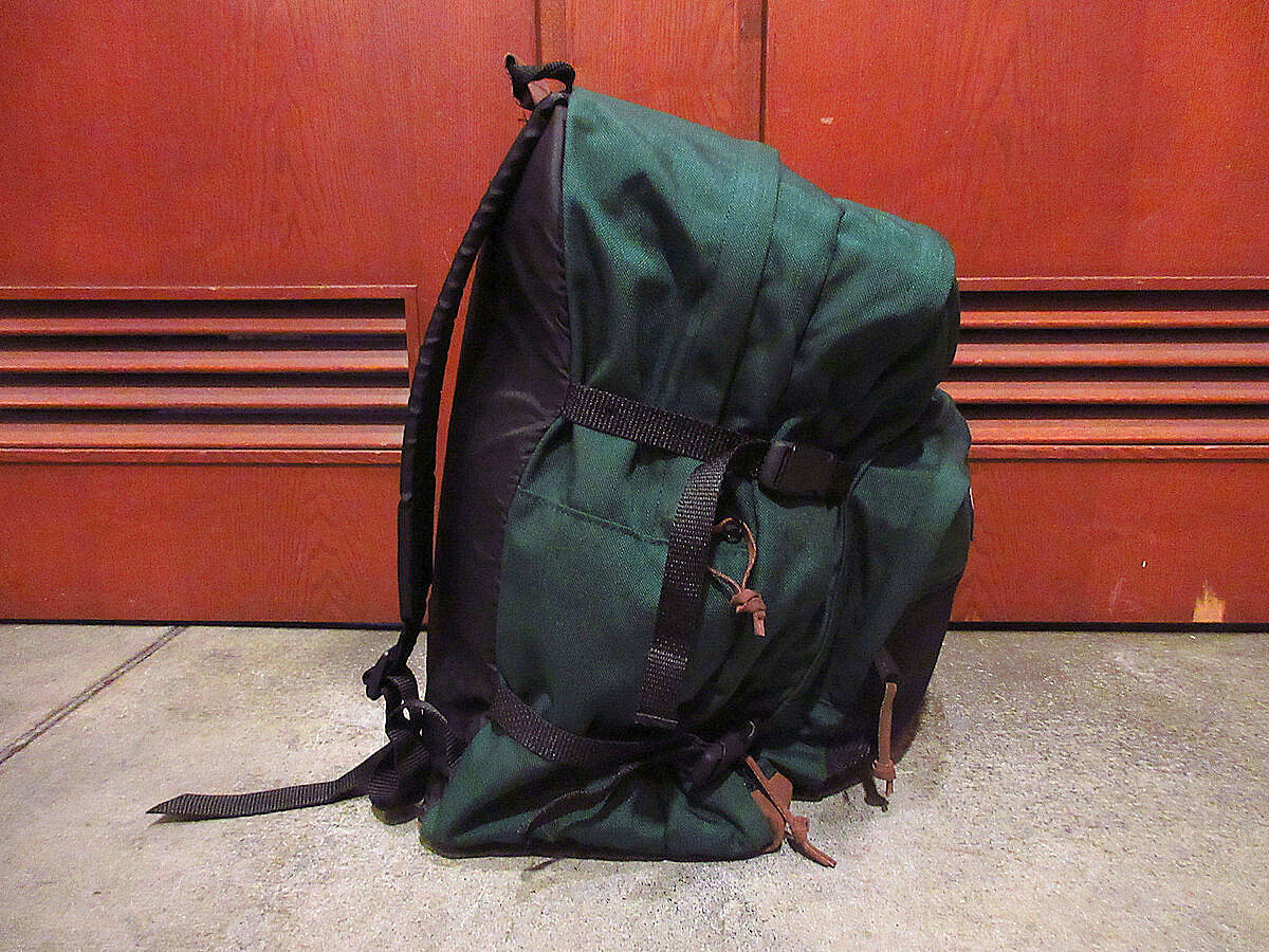 MADE IN U.S.A. EASTPAKボトムレザーバックパック深緑○210717s8-b