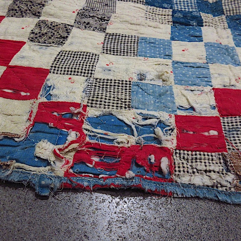 ビンテージ~20's○パッチワークキルトファブリックsize 約192cm × 約