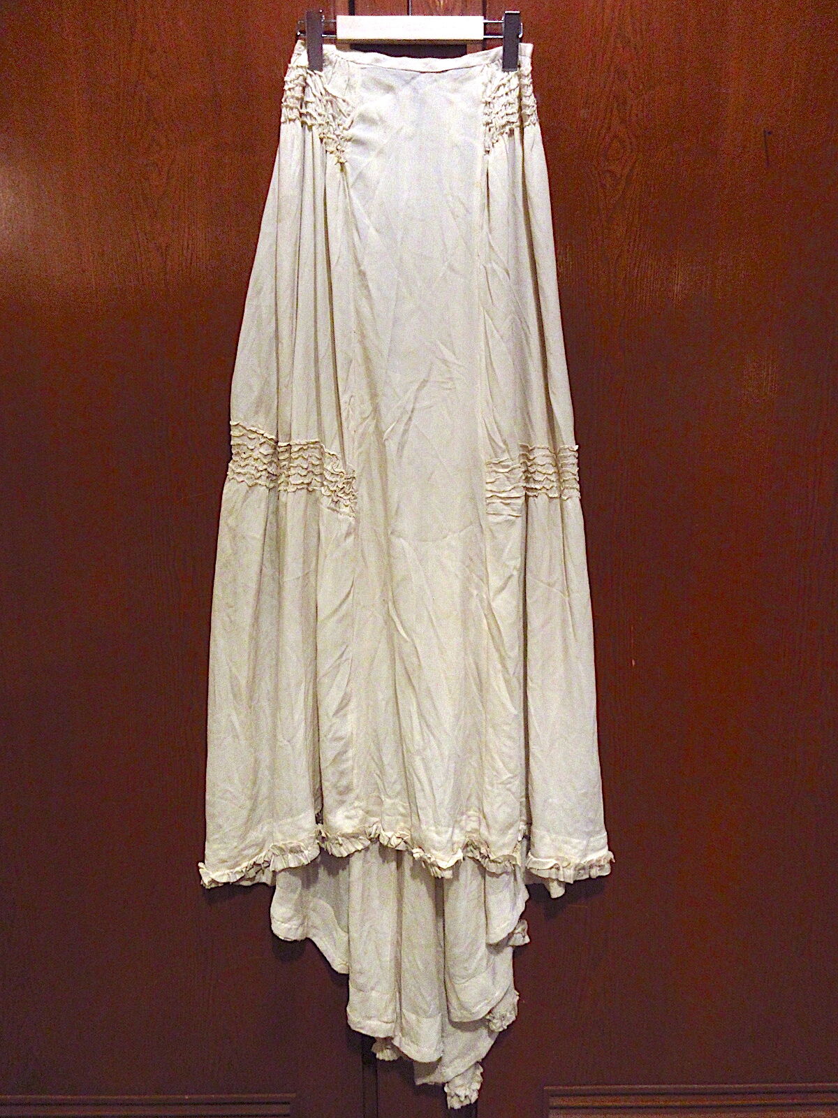 アンティーク　ペチコート　スカート Euro vintage(ヨーロッパヴィンテージ) 30's~「MB」 initials