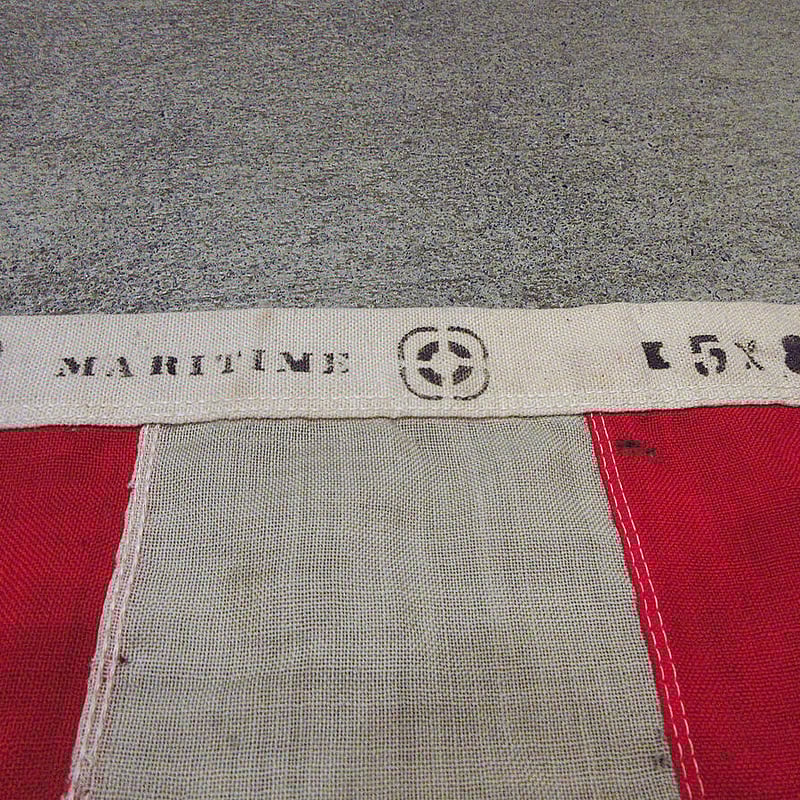 U.S.A./ 古い星条旗　.Ａ vintage USA flag 48スター 星条旗（42cm x 27.7cm） | Milo
