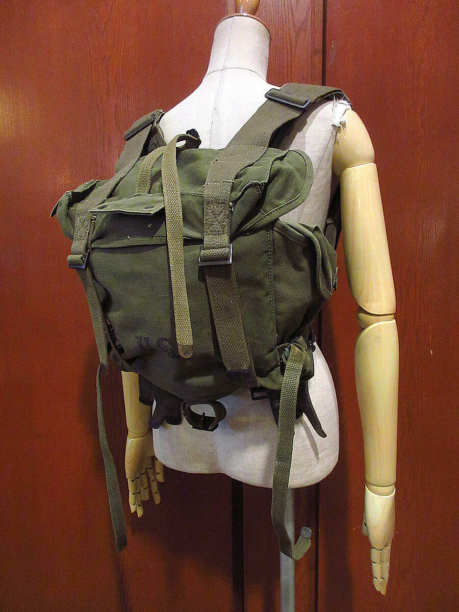 軍物　ミリタリーバック（フィールドパック）　M-1945【期間限定値下げ】 1951年 米軍 実物 M-1945 U.S.ARMY パック フィールド