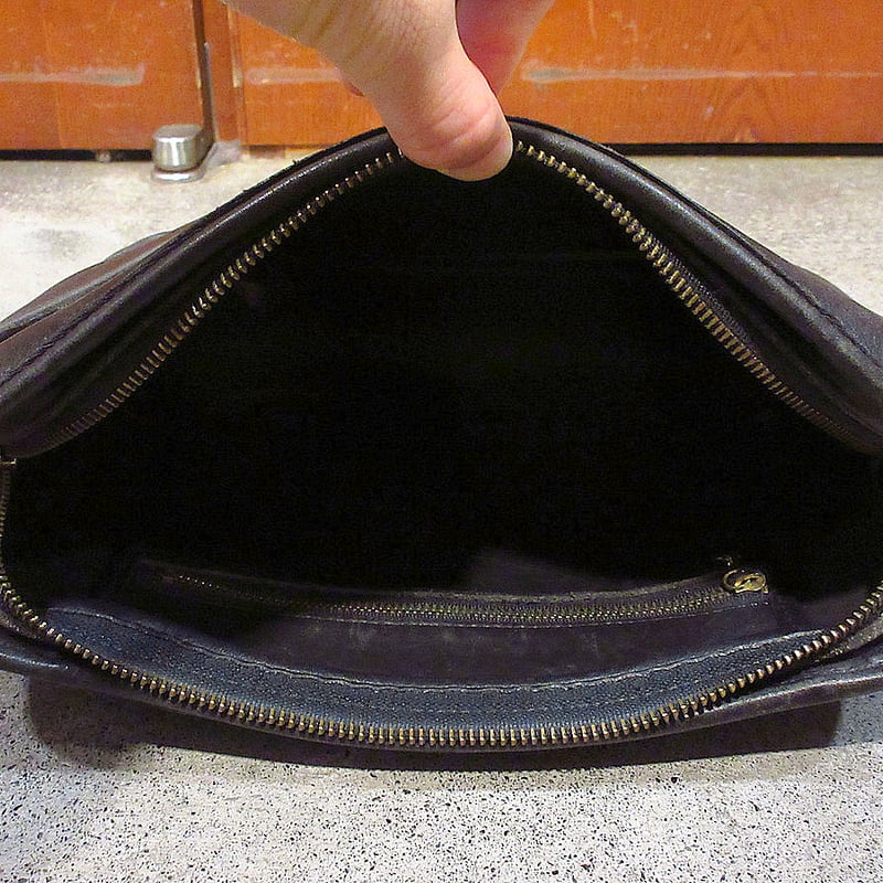 ビンテージ○オールドコーチレザーショルダーバッグ黒○240522i8 ビンテージ○オールドコーチレザーショルダーバッグ黒○240522i8