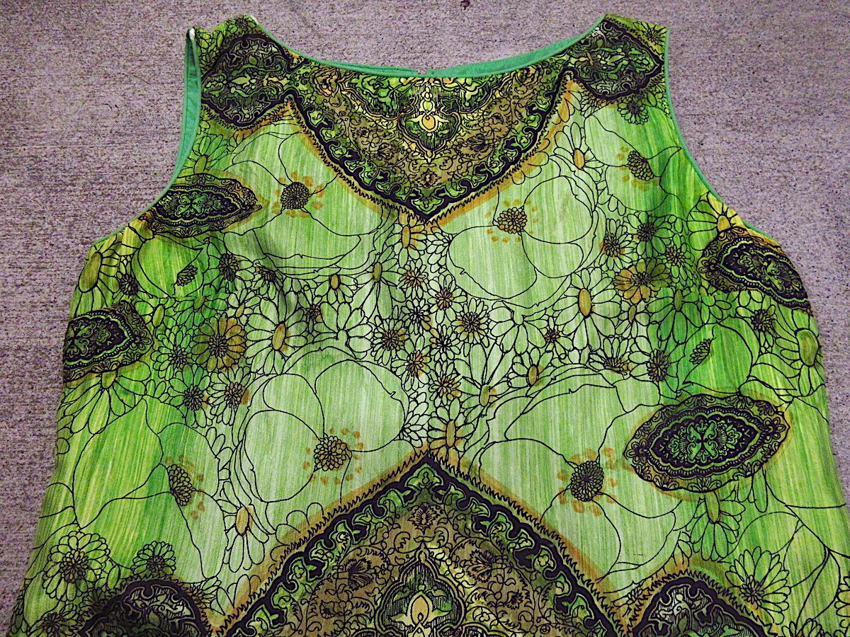 ビンテージ60's70's○DYNASTY花柄シルクノースリーブワンピース ビンテージ60's70's○DYNASTY花柄シルクノースリーブワンピース