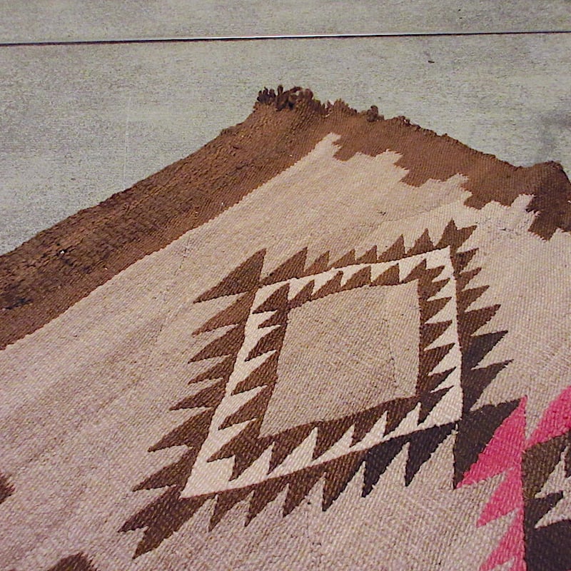 ビンテージ~40's○ナバホラグsize 134cm×70cm○211219r7-rug ビンテージ~40's○ナバホラグsize 134cm×70cm○211219r7-rug