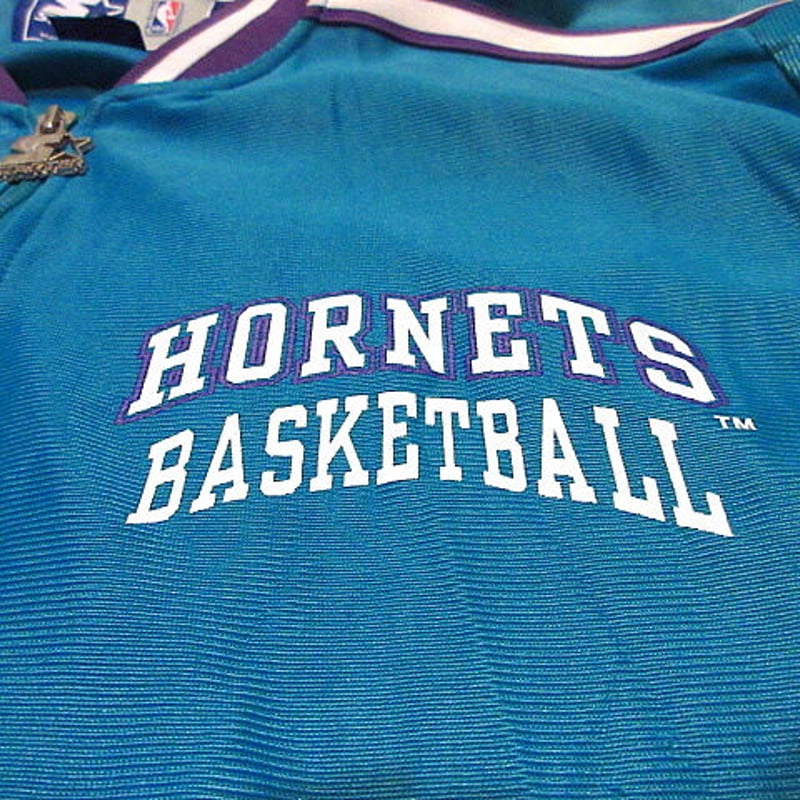 90sホーネッツhornetsスウェット 古着 ゆるダボ nba 希少 90s NBA