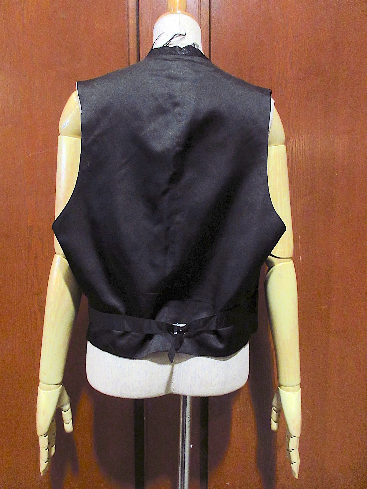ビンテージ~30's○シンチバック付きサテンスーツベスト黒○260218m2-m