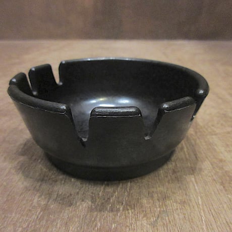 灰皿 | STORES