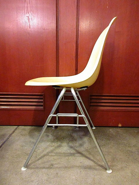 ビンテージ60's70's○Herman Miller スタッキングベース FRPサイド