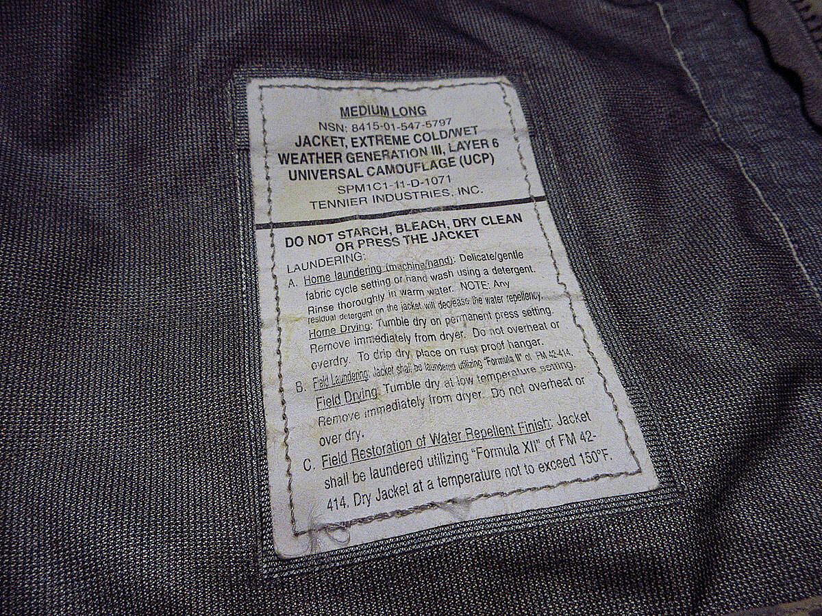 U.S.ARMY ECWCS Gen3 Level 6 GORE-TAX デジタルカモジャケッ U.S.ARMY ECWCS Gen3 Level 6 GORE-TAX デジタルカモジャケッ