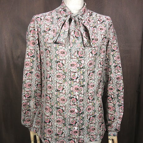 古着 ビンテージ 70s ヒッピー ポリエステル 花柄 フェイス シャツ 美品 Lady's】 70s 花柄 ヒッピー シャツ / 70年代 古着 レディース 長袖