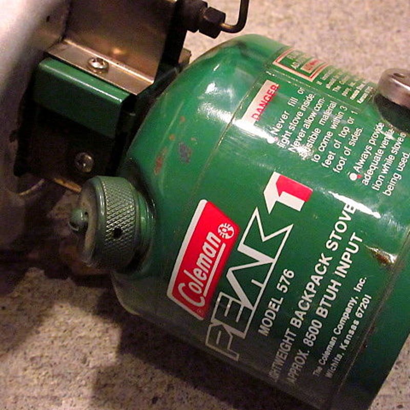 コールマン　シングルバーナー　Peek1 コールマンのビンテージガソリンバーナー、ピーク1たちに迫る[2022.06