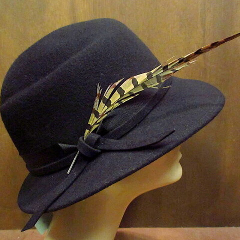 ビンテージ70's○DEADSTOCK レディース羽根付きフェルトハット黒 ビンテージ70's○DEADSTOCK レディース羽根付きフェルトハット黒