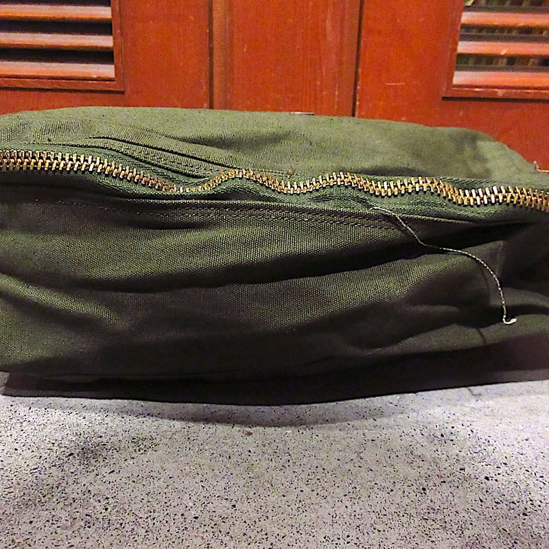 ビンテージ60's○DEADSTOCK U.S.ARMYサバイバルキットバッグ○260129n