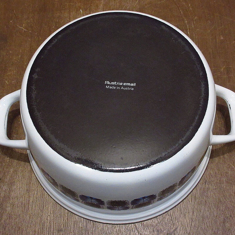 ビンテージ○Austria email蓋付きホーロー両手鍋○230126i6-tbwr