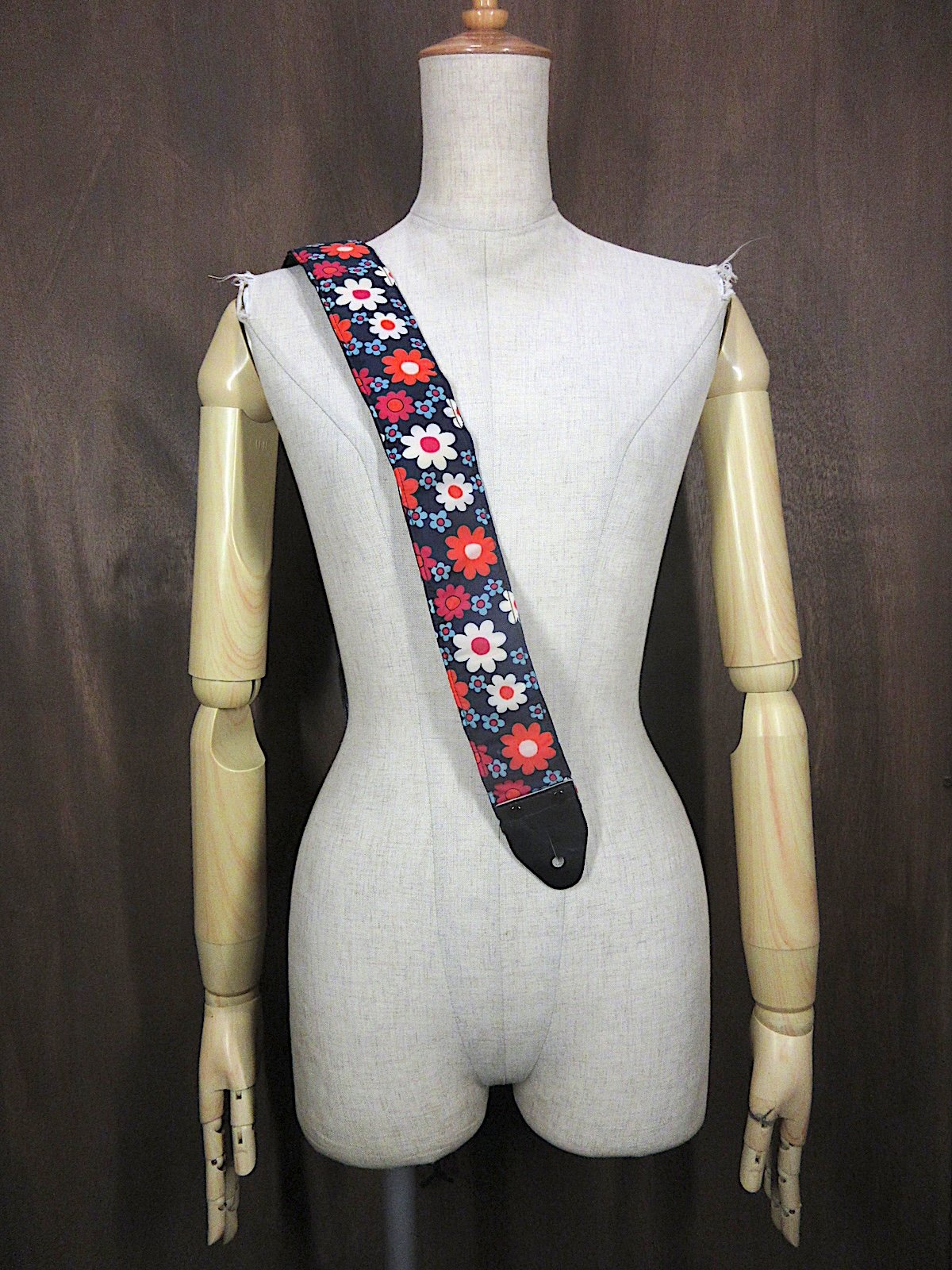 60s 70s ベスト　ハンドメイド　花柄　リバーシブル　ヒッピー　ヴィンテージ ビンテージ70's○花柄ギターストラップ○260205n5-otclct